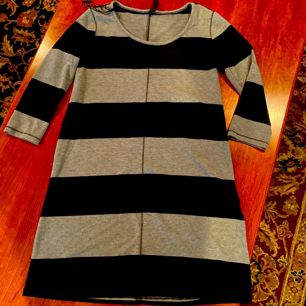 Jessica Simpson Dress